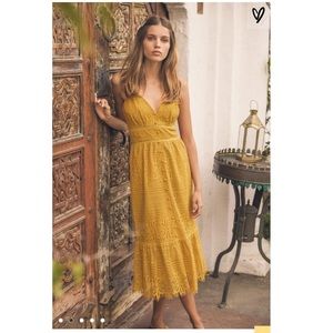 Lulu’s Robyn Mustard Yellow Lace Button-Up Midi